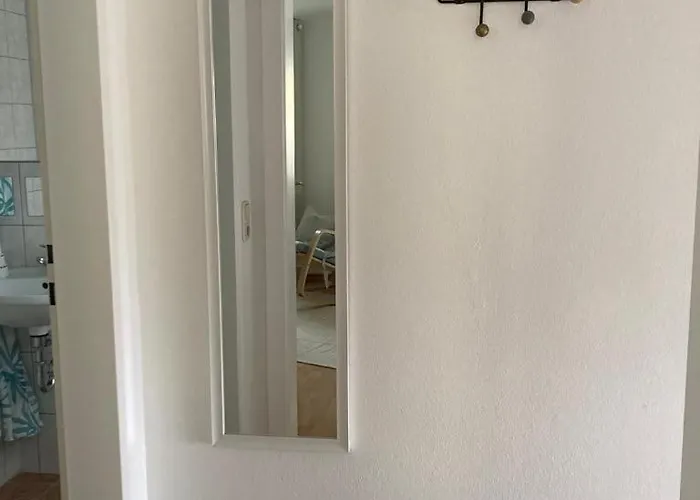 Apartment Beim Schloss Orth Mit Eigenem Parkplatz