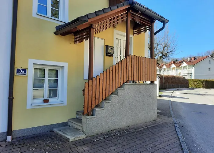 Apartment Beim Schloss Orth Mit Eigenem Parkplatz