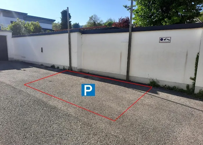 Apartment Beim Schloss Orth Mit Eigenem Parkplatz *